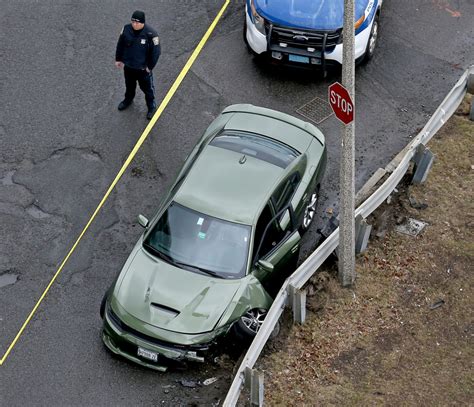 Boston police search for ‘possible armed suspect’ in Charlestown near Tobin Bridge after car crash